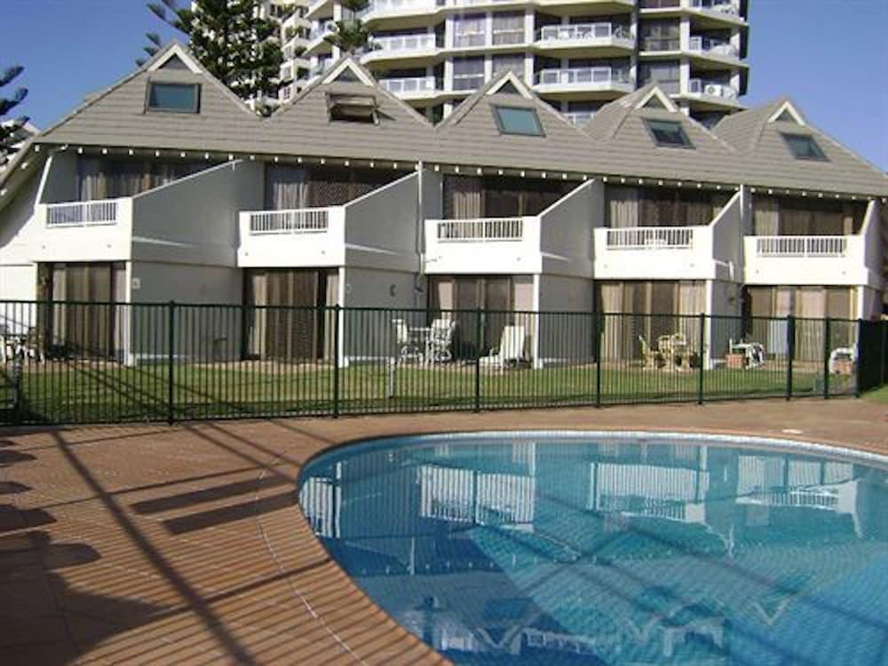 Aparthotel The Breakers Gold Coast Esterno foto